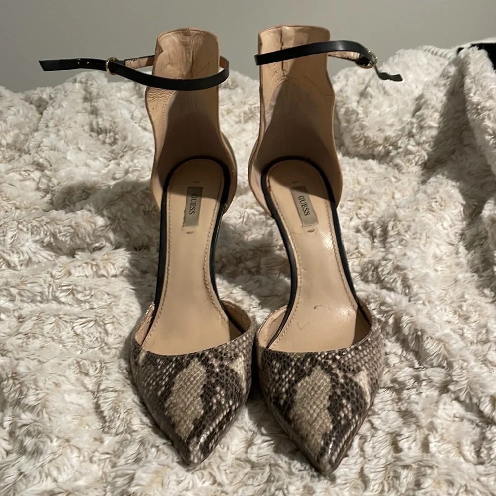 Tan/python heels - Picture 3 of 4